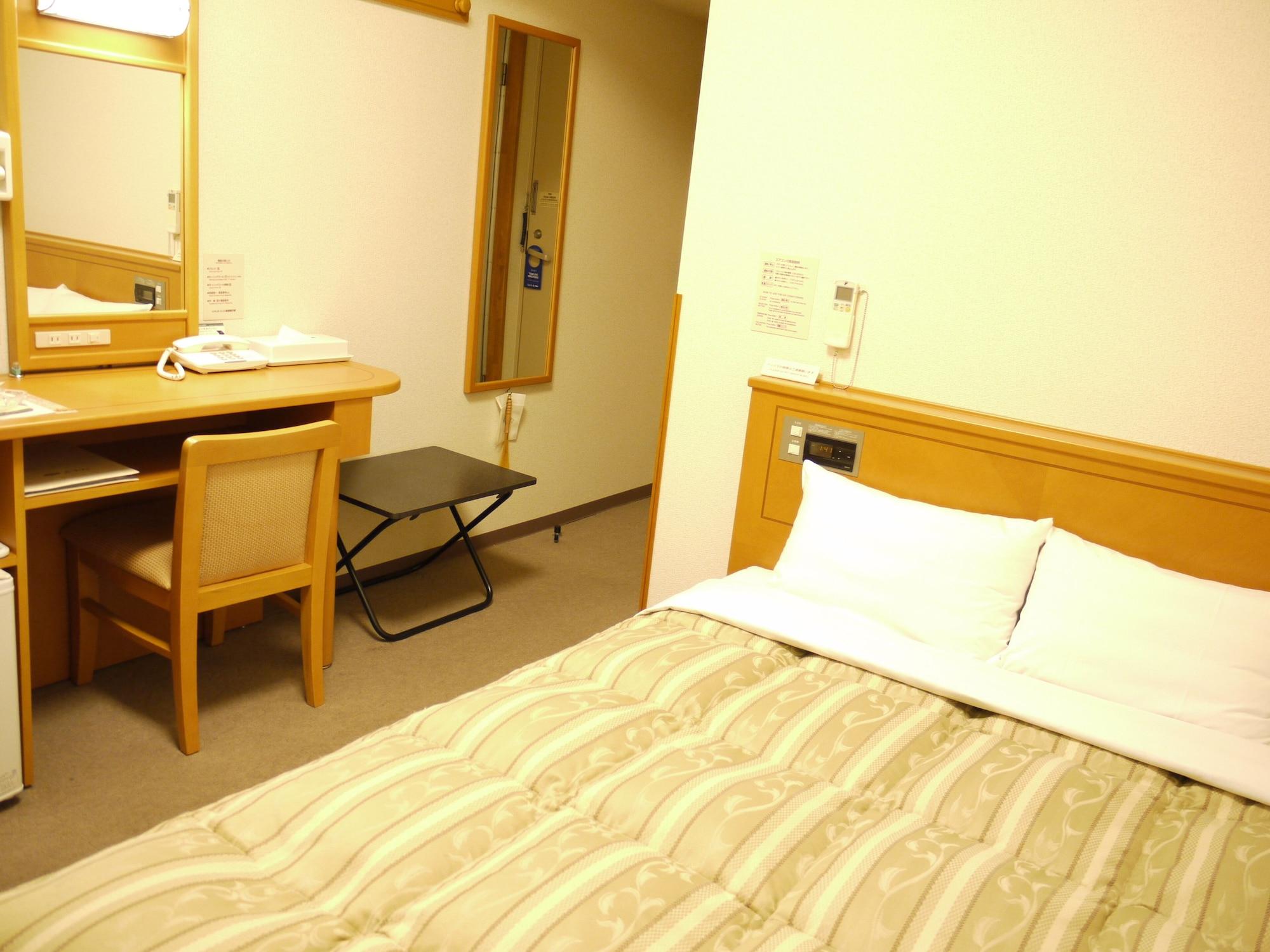 Hotel Route-Inn Niigata Kencho-Minami Екстериор снимка